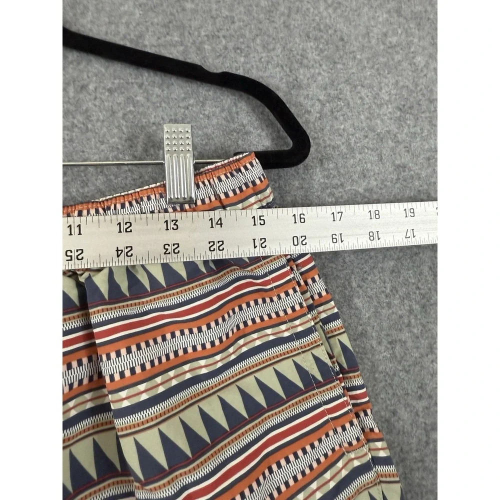Patagonia Barely Baggies Shorts Multi Color Geometric Tribal Boho Women's L - Picture 4 of 8